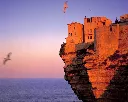 3382-bonifacio-ville-sur-rocher-WallFizz.webp